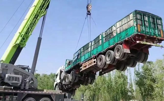 乳源道路脱困救援案例